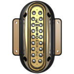 METRO MARINE HIGH-OUTPUT VERTICAL SURFACE MOUNT LIGHT