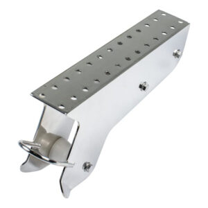 LEWMAR VENTA PONTOON BOW  ROLLER