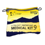 ADVENTURE MEDICAL ULTRALIGHT/ WATERTIGHT .9 FIRST AID KIT