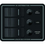 BLUE SEA 8374 PANEL WATERPROOF CB 12VDC 3 POS