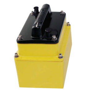 FURUNO M260 IN HULL 1KW  TRANSDUCER NO CONNECTOR