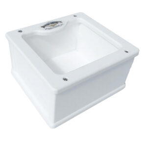 DEEP BLUE MARINE CATCH ALL BOX 6" X 5 1/2" X 3 1/4" WHITE